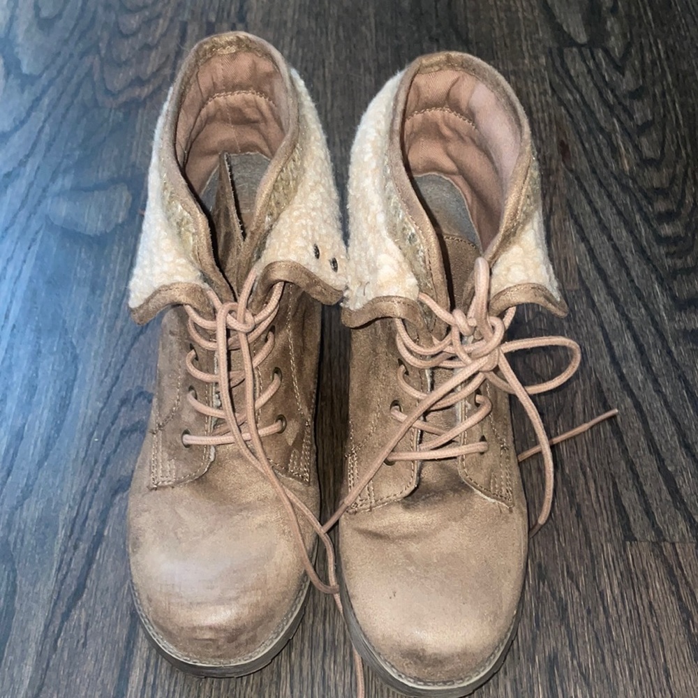 Womens boots